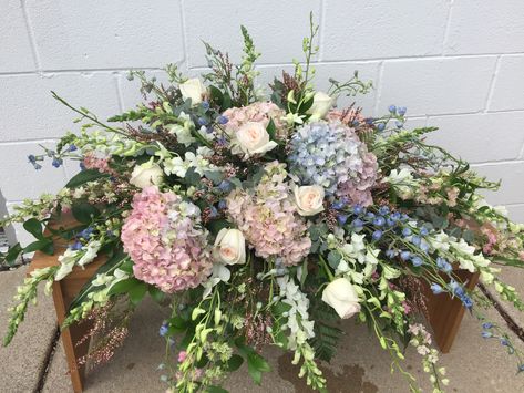 I think this is the most beautiful Spring Hydrangea Casket Spray Headstone Floral Arrangements, Spring Casket Spray, Casket Flowers Arrangements, Cemetery Flower Arrangements, Saddle Arrangements, Hydrangea Flower Arrangement, Spring Hydrangea, Sympathy Floral, Hydrangea Flower Arrangements