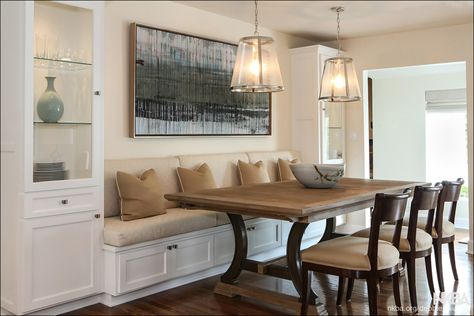 Banquette Seating Dining Room, Seating In Kitchen, Banquette Ideas, Meja Sofa, Banquette Seating In Kitchen, Dining Room Bench Seating, Built In Banquette, Kitchen Banquette, Transitional Dining Room