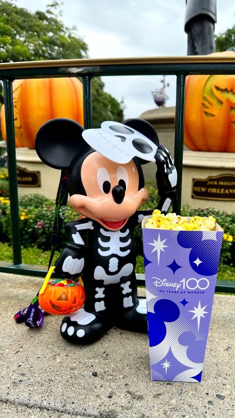 Mickey Mouse Skeleton Glow in the Dark popcorn bucket at Disneyland 2023 Disney Popcorn Bucket, Theme Park Planning, Disneyland Vacation Planning, Halloween Popcorn, Disney World Halloween, Disneyland World, Popcorn Bucket, Disneyland Planning, Mickey Pumpkin