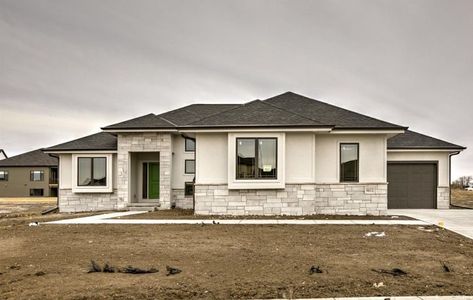 White Stucco House, Stucco And Stone Exterior, Stucco House, Stone Exterior Houses, Stucco Homes, Sofa Ideas, Cozy Home Decor, Brick Exterior House, Front Porch Decor