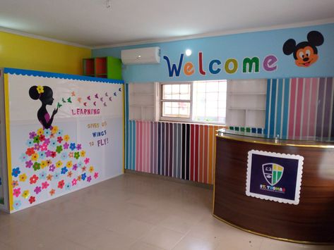 Colourful Montessori style school reception. School Reception Decoration Ideas, School Reception Design, Creative Interior Design Ideas, St. Thomas, School Reception, School Designs, School Creative, Creative Interior, School Interior