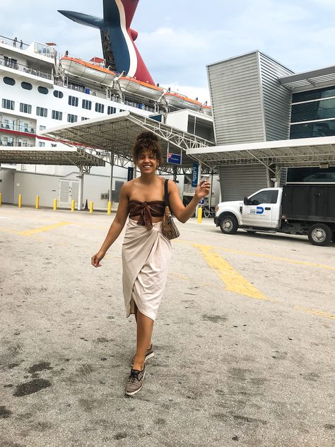 Skirt Outfits Black Women, Cruise Ship Outfits, Cruise Vacation Outfits, Sister Trip, Outfits Black Women, Woven Shoes, Cruise Outfits, Cruise Wear, Caribbean Cruise