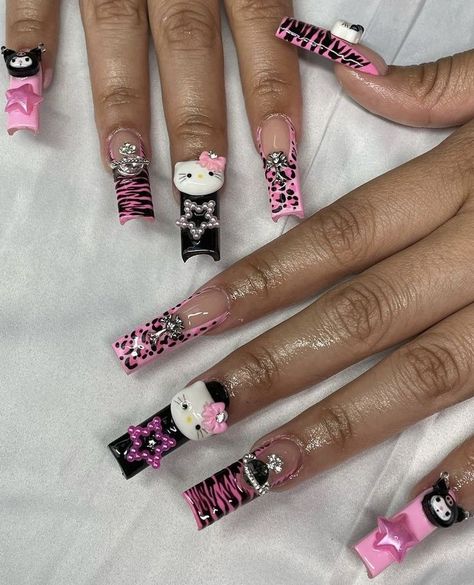 Yk2 Hello Kitty, Black Gel Nails, 2022 Nails, Kitty Nails, Nails Art Designs, Y2k Nails, Hello Kitty Nails, Really Cute Nails, Acrylic Nails Coffin Pink