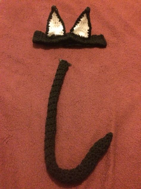 Cat headband and tail costume Crochet Cat Tail For Costume, Cat Tail Costume, Costume Crochet, Cat Ears And Tail, Tail Pattern, Cat Headband, Crochet Squares Afghan, Keychain Pattern, Crochet Pillow Cover