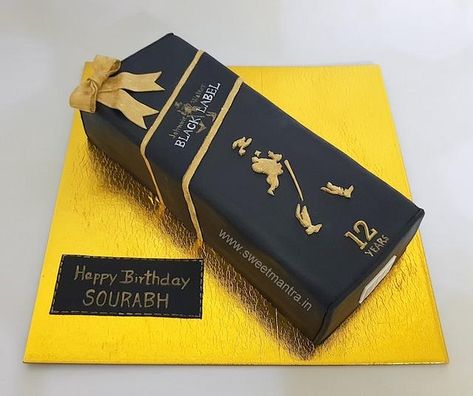 Cake Designs With Liquor Bottles, Whiskey Cake Design Ideas, 44th Birthday Cakes For Men, Liquor Cake For Men, Beer Cake Design For Men, Whisky Cake Design, Liquor Cake Design, Beer Cake Design, Whiskey Cake Design