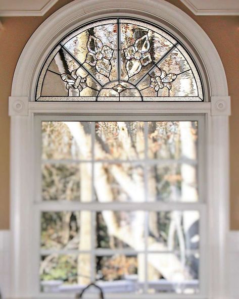 Stained Glass Door Arch, Half Round Windows Ideas, Half Circle Window, Circle Windows, Window Above Door, Hanna House, Window Arch, Moon Glass, Renovation Architecture