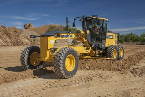 Komatsu Wheel Loader, Motor Grader and Forklift Lines Win 2017 EquipmentWatch Highest Retained-Value Award #heavyequipment #construction Earth Moving Equipment, Big Toys, Tonka Toys, Forestry Equipment, Cross Wallpaper, Pot Luck, Motor Grader, Wheel Loader, Heavy Machinery