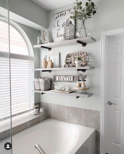 Lights over bathtub