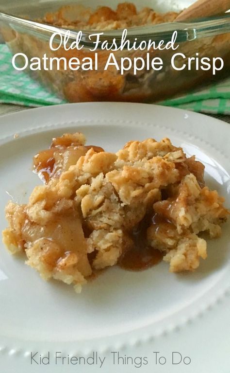 Old Fashioned Oatmeal Apple Crisp Recipe - http://KidFriendlyThingsToDo.com Red Delicious Apples Recipes, Oatmeal Apple Crisp, Apple Crisp With Oatmeal, Old Fashioned Apple Crisp, Apple Crisp Pie, Oatmeal Apple, Oatmeal Crisp, Oatmeal Toppings, Easy Apple Crisp Recipe