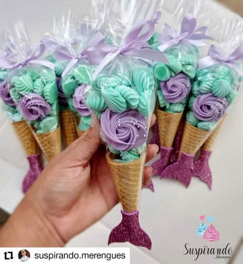 Birthday Party Decorations Ideas, Mermaid Birthday Party Food, Party Decorations Ideas, 4de Verjaardag, Mermaid Birthday Party Decorations, Mermaid Theme Birthday Party, Mermaid Birthday Cakes, Ariel Birthday, Mermaid Party Decorations