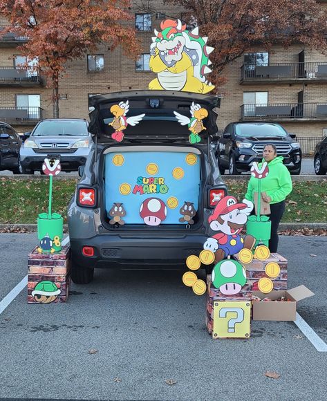 Trunk Or Treat Super Mario, Mario Trunk Or Treat, Mario And Bowser, Mario Brothers Costumes, Bowser Costume, Trunker Treat Ideas, Mario Bros Birthday Party Ideas, First Halloween Costumes, Halloween Tricks