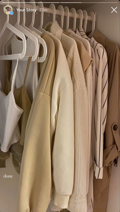 Wardrobe Room, Wardrobe Clothes, Cream Aesthetic, Perfect Closet, Aesthetic Lifestyle, Closet Goals, Closet Organizer, Beige Aesthetic, Room Makeover Inspiration