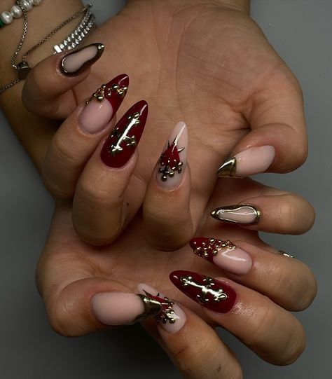 Red and gold nails 🤞🏼💋 #nails #nailart #rednails #swardnails #crazynails #almondnails #nailinapo #gelnails #nailinspiration Bejeweled Nails, Nails Aura, Red And Gold Nails, Crazy Nails, Gold Nails, Nails Nails, Red And Gold, Nails Nailart, Almond Nails