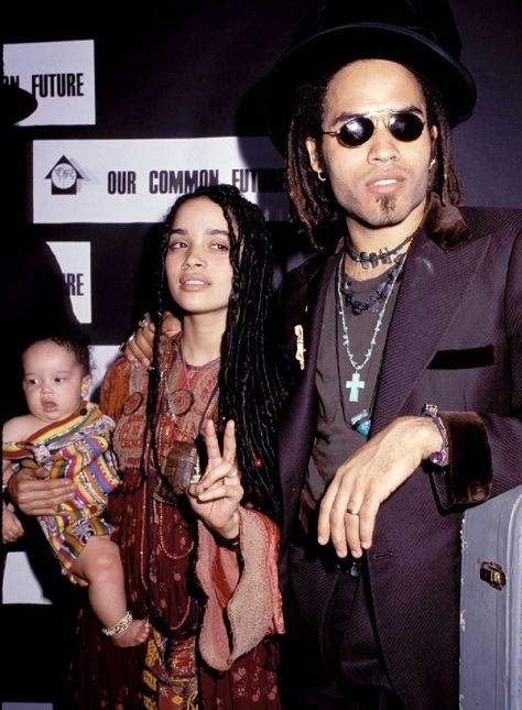 90s Style Icons, Zoe Isabella Kravitz, The Cosby Show, Tokyo Street Fashion, Lisa Bonet, Folk Rock, Aria Montgomery, Band Rock, Big Little Lies