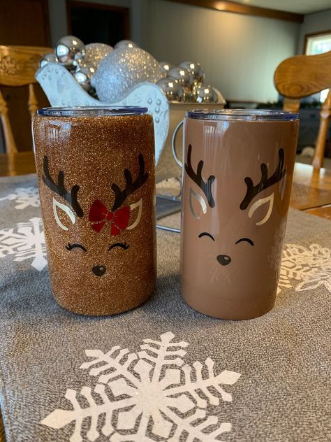 Christmas Themed Tumblers, Christmas Glitter Tumbler Ideas, Kids Tumbler Ideas, Winter Tumblers, Christmas Tumbler Ideas, Reindeer Cups, Tumblers Ideas, 12 Oz Tumbler, Christmas Cups