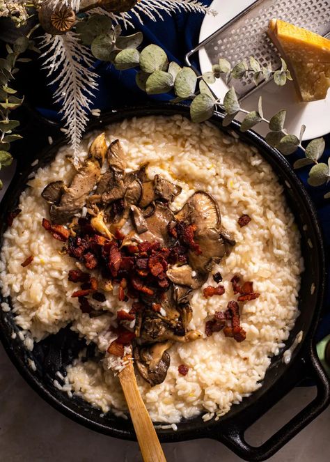 Carbonara Risotto with Oyster Mushrooms #carbonara #risotto #rice #mushroom #bacon #whitewine #dinner #dinnerrecipe | Rhubarb and Cod Oyster Mushroom Risotto, Carbonara Risotto, Bacon And Mushroom Risotto, Creamy Carbonara, Mushroom Bacon, Garlic Chips, Mushroom Toast, What Is For Dinner, Risotto Rice