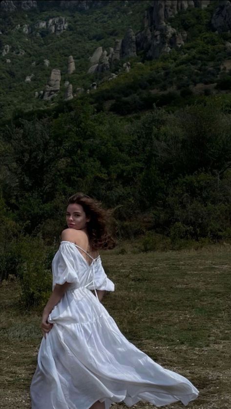 Running In A Castle Dress, White Flowey Dress, White Dress Lake Photoshoot, White Dress Woods Photoshoot, Outdoor Dress Photoshoot, White Flowy Dress Aesthetic, Long Flowy Dress Aesthetic, Big Flowy Dress, Confirmation Photoshoot