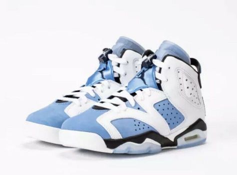 Types Of Jordans, Air Jordan 6 Retro Outfits, Sneakers Fashion Jordan, Jordan Air 4 Retro, Jordan Air 4, Retro Jordan Shoes, Jordans 6, Air Jordan Retro 6, Jordan 5s