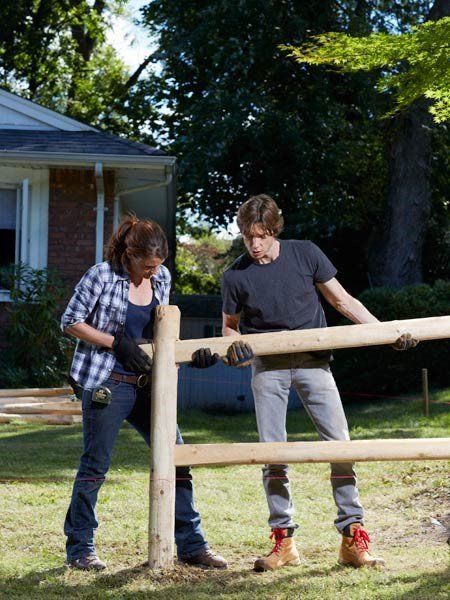 Short Fence, Split Rail Fence, Country Fences, Small Fence, Rustic Fence, Fencing Ideas, Front Fence, Brick Fence, Pallet Fence