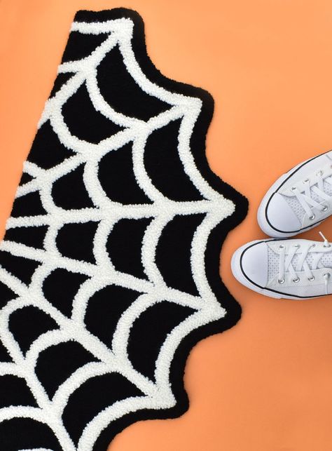 Halloween Spiderweb Punch Needle Rug ⋆ Dream a Little Bigger Halloween Dream Catcher, Candy Corn Candles, How To Make Foam, Holiday Diy Decorations, Punch Needle Projects, Fall Crafts For Adults, Scary Halloween Decorations Diy, Fun Halloween Games, Ghost Crafts