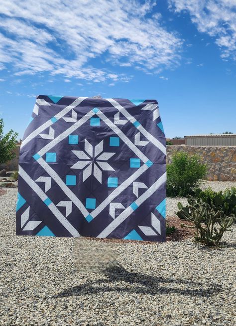 Swiss Star in the desert - WeAllSew Star Quilt Pattern, Star Quilt Patterns, Quilt Tutorials, In The Desert, Star Quilt, Quilt Inspiration, Modern Quilts, Quilt Pattern, The Desert