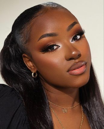 Pink Prom Makeup, Sultry Makeup Looks, Romantic Makeup Tutorial, Soft Glam Makeup Black Women, Glam Makeup Black Women, Makeup Looks Simple, Light Skin Makeup, Brow Growth Serum, Makeup For Dark Skin