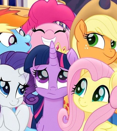 Fluttershy And Rarity, Pinkie Pie Fluttershy, Rainbow Dash Pinkie Pie, The Mane 6, Friendship Pictures, Mane 6, My Little Pony Wallpaper, My Lil Pony, Graffiti Characters