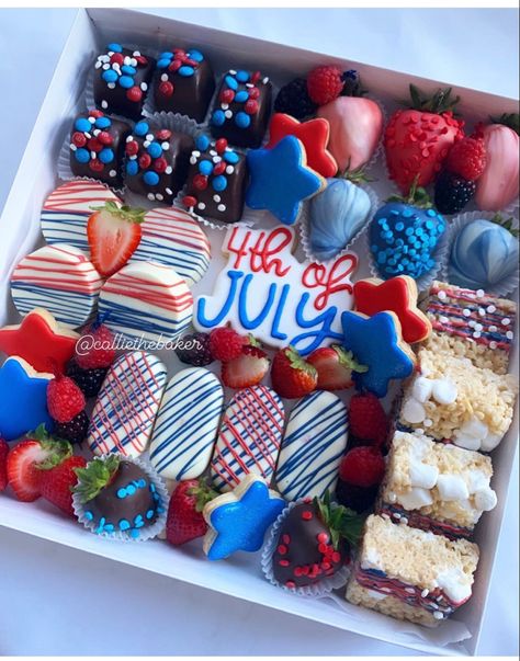 Desserts 4th Of July, Desserts Fourth Of July, Summer Baking Recipes, 4th Of July Cookies, 4th July Food, 4th Of July Dessert, Patriotic Treats, Fourth Of July Crafts For Kids, Patriotic Cookies