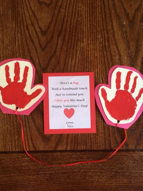 Mail A Hug Craft, Send A Hug Craft For Kids, Valentines Crafts Kids, Mail A Hug, Hug Craft, Diy Valentine's Gifts, Manners Activities, Mail Craft, Valentines Art For Kids