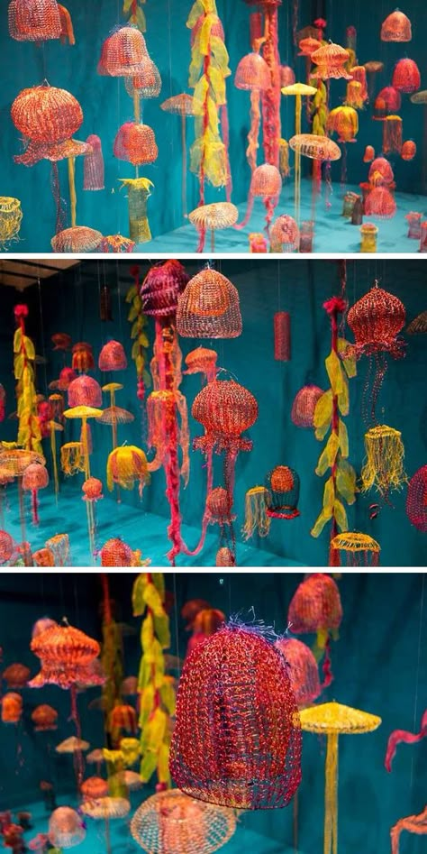 Suspended Art, Jellyfish Design, Recycled Art Projects, Trash Art, 3d Sculpture, Plastic Art, Jelly Fish, Recycled Art, Sculpture Installation