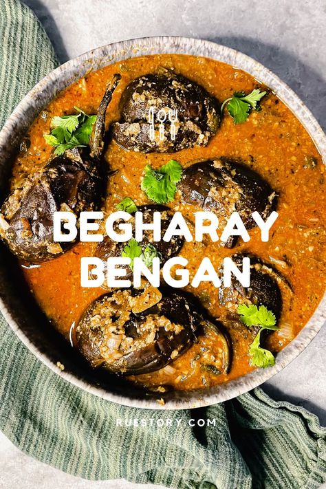 Begharay Bengain - Eggplant Curry (Veg, Keto) - (t)Rue Story Eggplant Chili, Veg Keto, Paneer Biryani, Keto Curry, Peanut Curry, Eggplant Curry, Tofu Curry, Tamarind Paste, Vegan Curry