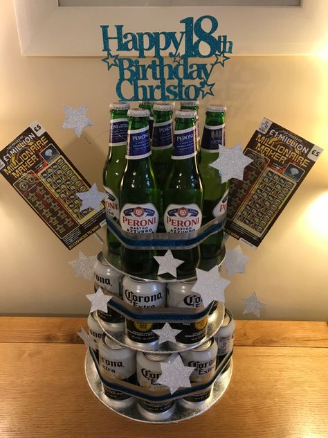 Cake made with beer cans and bottles 18th Birthday Boy, Cakes For Teenagers, 18th Birthday Gifts For Boys, Gifts For 18th Birthday, Male Gifts, 18th Party, 18th Birthday Decorations, 18th Bday, Boy Birthday Decorations