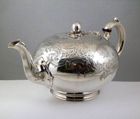 A LARGE VICTORIAN SILVER TEAPOT EJ BARNARD LONDON 1857 Victorian Teapots, Silver Teapot, Antiques For Sale, Chocolate Pots, Silver Engraving, Antique Photos, Pot Sets, Tea Pot, Antique Victorian