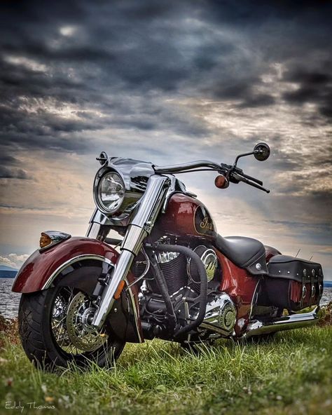 The Moments We Live For... 2017 Indian Chief Classic Motorcycle #indianmotorcycle #indianmotorcycles #indianmotorcyclesofinstagram #indianchief #indianchiefvintage #indianvintage #indianmotorcycleridersgroup #indianmotorcycleusa #indianmotor #indian_and_harley_addicted #indianmotorcycleworld #firstmovers #indianowner #dailyindiangram #imrg #vtwin #americanmotorcycle #vtwinaddicted #cruisermotorcycle #badassbike #2wheels #lifeon2wheels #motorcycle #motorcycles #motorcyclelife Indian Chief Motorcycle, Indian Chief Classic, Indian Motorbike, Indian Motors, Custom Motorcycle Paint Jobs, Motorcycle Paint Jobs, Vintage Motorcycle Posters, Bike Aesthetic, Indian Motorcycles