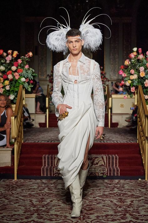 Palomo Spain Spring 2024 Ready-to-Wear Fashion Show | Vogue Spain Spring, Palomo Spain, Gender Fluid Fashion, Queer Fashion, Fashion Hub, Baroque Fashion, Fashion Show Collection, Spring 2024, Divine Feminine