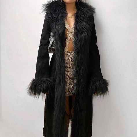 Afghan Coat Black, Goth Fur Coat, Black Afghan Coat, Goth Winter Fashion, Afghan Coat Outfit, Witchy Aesthetic Outfit, Black Fur Coat Outfit, Winter Goth Outfits, Coats With Fur