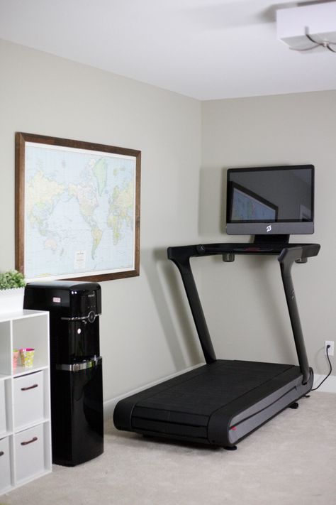 Is The Peloton Worth It - Peloton Treadmill Review - Paisley + Sparrow Home Treadmill Room, Treadmill Home Gym, Peloton Treadmill Room Ideas, Peloton Office, Treadmill In Bedroom Ideas, Treadmill Room, Peloton Treadmill, Home Gym Treadmill, Peloton Tread