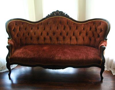 Early Victorian couch, Painted WHITE and aged. RE-worked pattern...love it. Would be beautiful for bridals. Victorian Couch, Antique Couch, Antique Settee, Victorian Sofa, Red Couch, Set Sofa, Victorian Furniture, Victorian Decor, Vintage Sofa