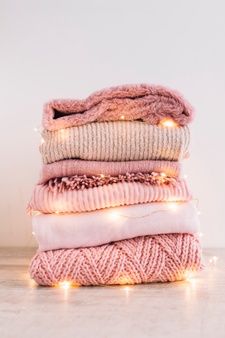 Flat Lay Photography, Christmas Photography, Clothing Photography, Crochet Kit, Knit Set, Yarn Needle, Displaying Collections, Cozy Sweaters, Free Photo