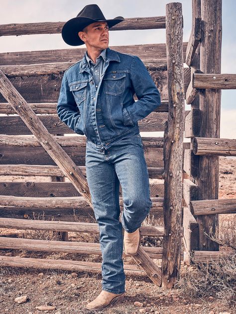 Wrangler Outfits Men, Men Western Outfits, Cowboy Men Outfit, Cowboy Outfit Men, Wrangler Cowboy Cut Jeans, Cowboy Outfit For Men, Cowboy Cut Jeans, Husband Clothes, Mens Western Wear