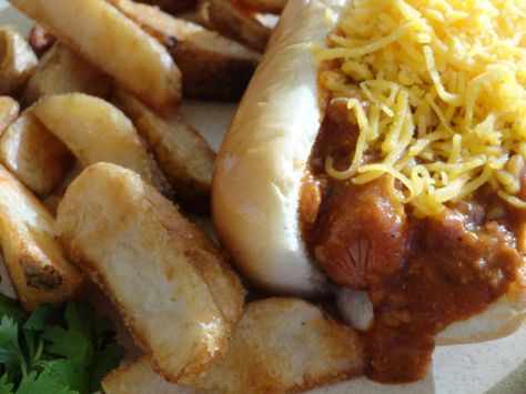 This was the best chili dog ever invented! I loved going to Der Wiener Schnitzel when I was a kid, now called just Wiener Schnitzel, but the chili dog is the same wonderful hot dog that we all grew up with, but now you can make it at home! Wienerschnitzel Chili Recipe, Chili Dog Sauce Recipe, Weiner Schnitzel, Chili Dog Sauce, Hot Dog Chili Sauce, The Best Chili, Hot Dog Sauce, Chili Dog, Best Chili