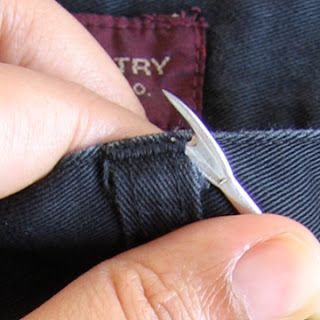 Sewing in Toronto: Adding belt loops to pants Button Hole Stitch, Belt Hook, Denim Belt, Pair Of Pants, Learn To Sew, Sewing, Pants