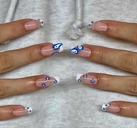 Evil Eye Nails Design, Evil Eye Nails, Eye Nail Art, Hippie Nails, Eye Nails, Summery Nails, Simple Acrylic Nails, Vacation Nails, Beauty Nail