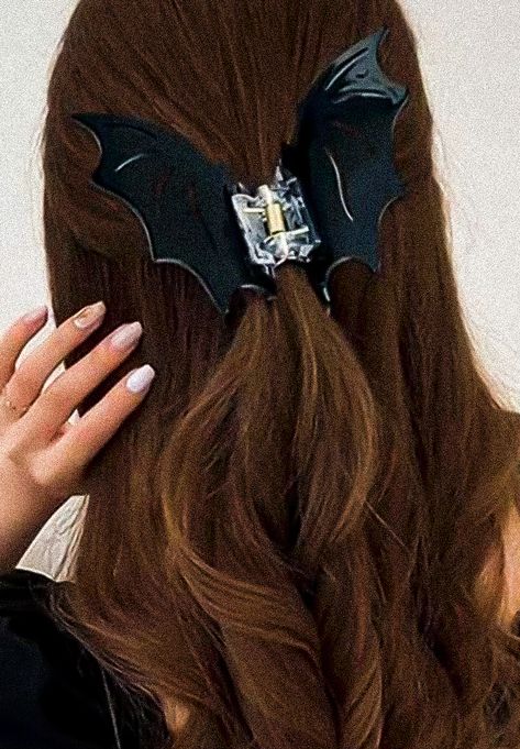 Bat Shape, Goth Hair, Halloween Costume Accessories, Halloween Bat, Gothic Horror, Female Friends, Halloween Bats, Edgy Look, Bow Clips