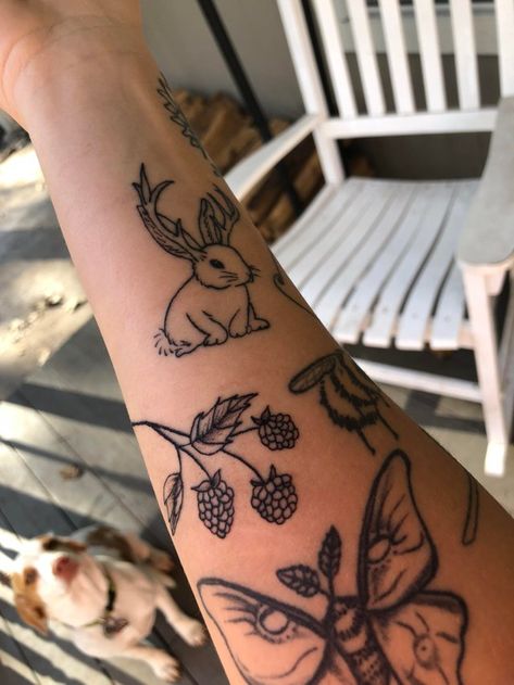 Bunny With Antlers Tattoo, Blackberry Tattoo, Spring Tattoo, Aesthetic Tattoo Ideas, Beagle Tattoo, Unique Tattoo Ideas, Tattoo Filler, Cute Tats, Clever Tattoos