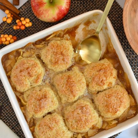 Apple Apricot Cobbler (13) Apricot Cobbler Recipes, Apricot Scones, Apricot Cobbler, Sweet Easy Recipes, Apricot Recipes, Baking 101, Flan Recipe, Pastry Pie, Cobbler Recipe