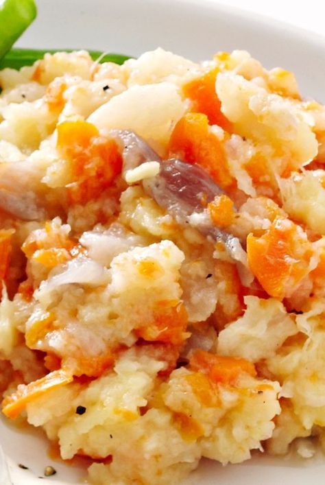 Mashed Carrots And Turnips, Carrots And Turnips Mashed, Turnips And Carrots, Turnip And Carrots, Carrot And Turnip Mash, Carrot And Rutabaga Mash, Boiled Cabbage, Quick Side Dishes, Carrots And Potatoes