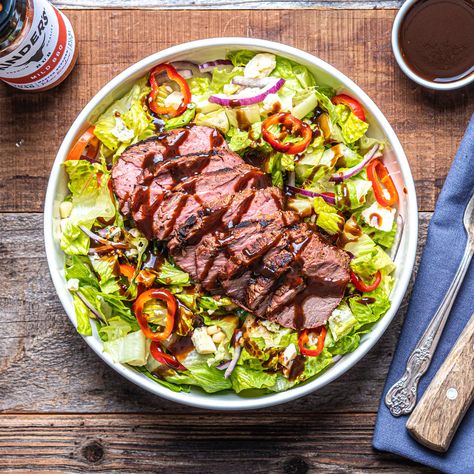 Tri Tip Salad Recipe, Tri Tip Salad, Tri Tip Steak, Steak Meals, Dressing Vinaigrette, Steak Salad Recipe, Filet Mignon Recipes, Tri Tip, Steak Salad