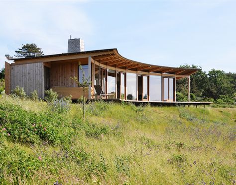 Vacation House Havblik / Mette Lange Architects Tiered House Architecture, Vacation Homes, Vacation House, Suspended House Architecture, Norway House Modern, Wooden House On Stilts, Scandinavian Long House Plans, Douglas Wood, Danish House