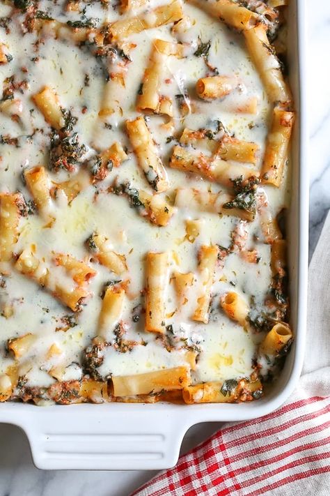 Baked Ziti With Spinach, Low Fat Baking, Eat Seasonal, Comfort Dishes, Cooking With Olive Oil, Baked Ziti, Skinny Taste Recipes, Food Tasting, Ww Recipes